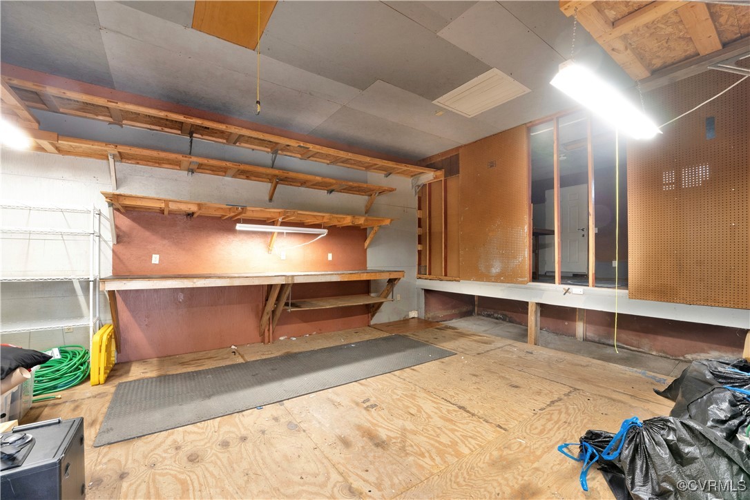 Midlothian / Genito Road, Virginia 23112, United States, 3 Bedrooms Bedrooms, ,2 BathroomsBathrooms,Residential,Pending,14558