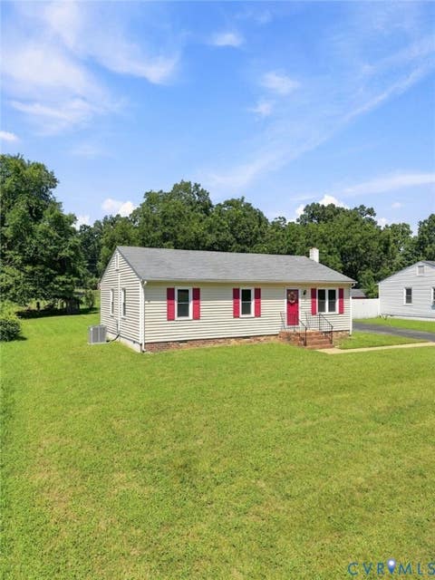 Tiny photo for 312 Knight Court, Highland Springs, VA 23223 (MLS # 2622270)