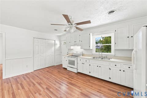 Tiny photo for 312 Knight Court, Highland Springs, VA 23223 (MLS # 2622270)