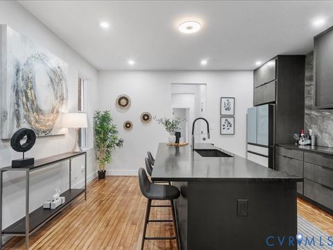 Tiny photo for 2905 W Grace Street, Richmond, VA 23221 (MLS # 2608872)