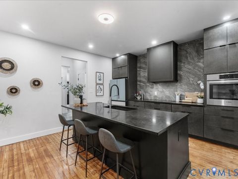 Tiny photo for 2905 W Grace Street, Richmond, VA 23221 (MLS # 2608872)