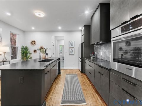 Tiny photo for 2905 W Grace Street, Richmond, VA 23221 (MLS # 2608872)