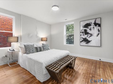 Tiny photo for 2905 W Grace Street, Richmond, VA 23221 (MLS # 2608872)