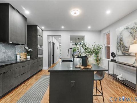 Tiny photo for 2905 W Grace Street, Richmond, VA 23221 (MLS # 2608872)