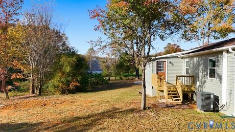 Tiny photo for 6010 Golden Wheel Road, Providence Forge, VA 23140 (MLS # 2530871)