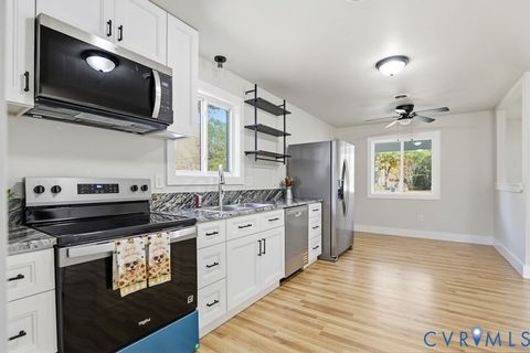 Tiny photo for 6010 Golden Wheel Road, Providence Forge, VA 23140 (MLS # 2530871)