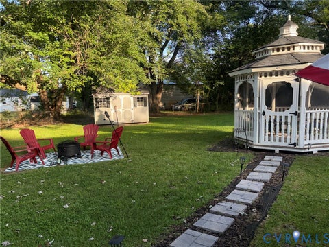Tiny photo for 2443 Tignor Road, Richmond, VA 23224 (MLS # 2622923)