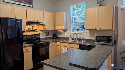 Tiny photo for 737 Woodland Creek Way, Midlothian, VA 23114 (MLS # 2529181)