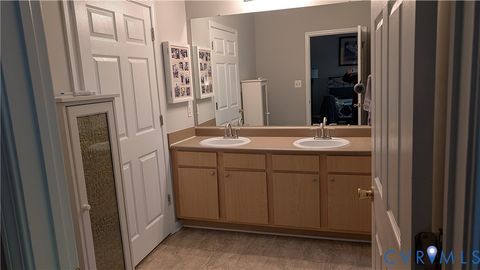 Tiny photo for 737 Woodland Creek Way, Midlothian, VA 23114 (MLS # 2529181)