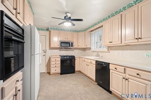 Tiny photo for 4801 Fitzhugh Avenue, Richmond, VA 23230 (MLS # 2611586)