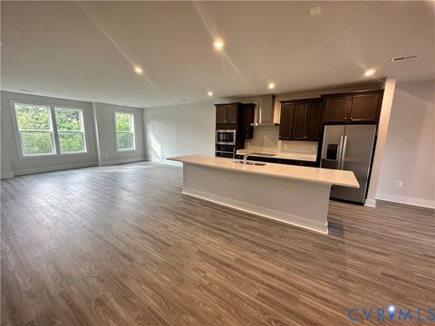 Tiny photo for 1025 N Lombardy Street #B, Richmond, VA 23220 (MLS # 2533807)