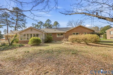 Tiny photo for 122 Hampton Drive, Colonial Heights, VA 23834 (MLS # 2601554)