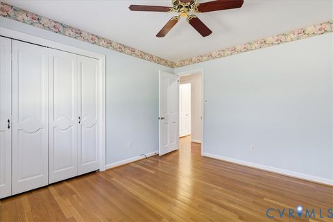 Tiny photo for 122 Hampton Drive, Colonial Heights, VA 23834 (MLS # 2601554)