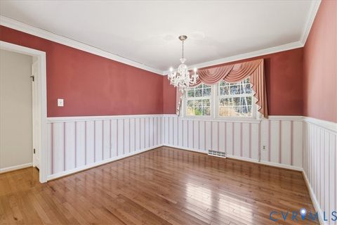 Tiny photo for 122 Hampton Drive, Colonial Heights, VA 23834 (MLS # 2601554)