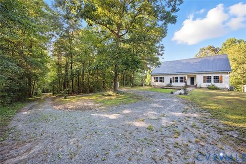 Tiny photo for 128 Quarry Road, Cumberland, VA 23040 (MLS # 2503854)