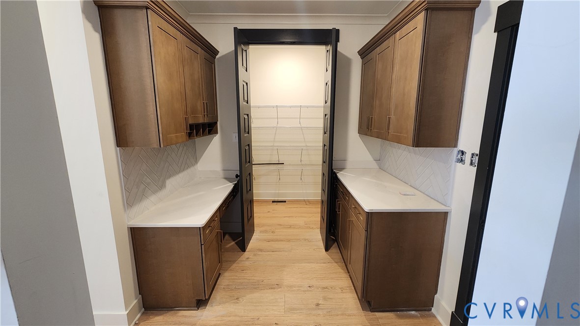 6860 Cove Creek Terrace