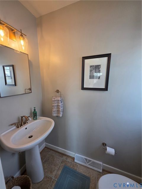 Tiny photo for 6243 Violet Circle, Mechanicsville, VA 23111 (MLS # 2602345)