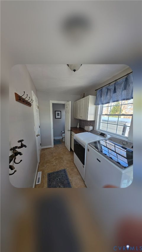 Tiny photo for 6243 Violet Circle, Mechanicsville, VA 23111 (MLS # 2602345)