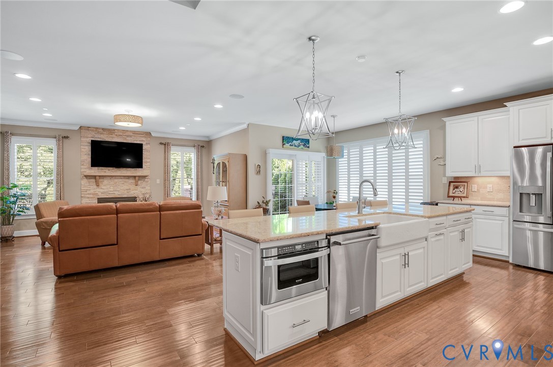 5156 Farmount Terrace