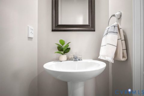 Tiny photo for 307 W 26th Street, Richmond, VA 23225 (MLS # 2607034)