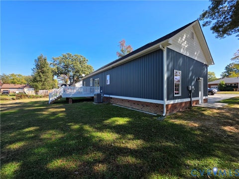 Tiny photo for 3005 Portsmouth Street, Hopewell, VA 23860 (MLS # 2629312)