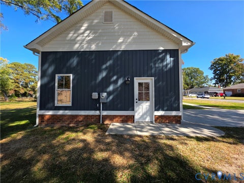 Tiny photo for 3005 Portsmouth Street, Hopewell, VA 23860 (MLS # 2629312)