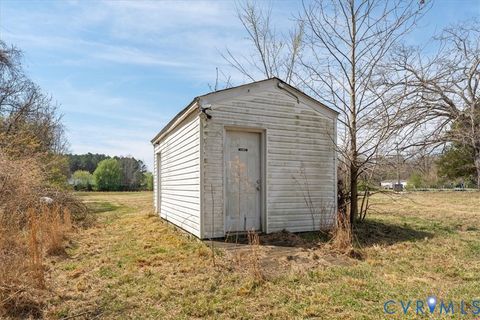 Tiny photo for 6717 Middle Road, Prince George, VA 23875 (MLS # 2607313)
