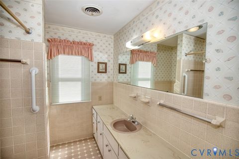 Tiny photo for 4012 Buchanan Drive, Hampton, VA 23666 (MLS # 2533213)