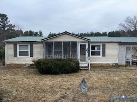 Photo of 1857 Hodnetts Road, Gretna, VA 24557 (MLS # 2602983)