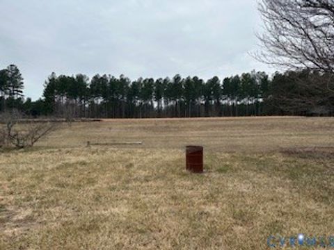 Tiny photo for 1857 Hodnetts Road, Gretna, VA 24557 (MLS # 2602983)