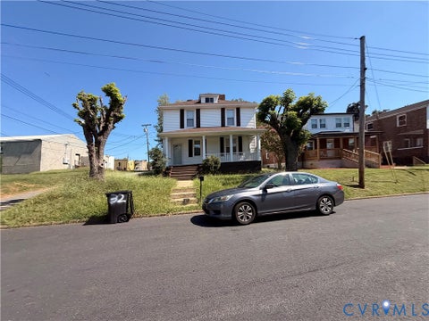 Photo of 33 Dunlap Street, Martinsville, VA 24112 (MLS # 2626825)