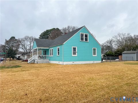 Tiny photo for 2709 Clingman Street, Hopewell, VA 23860 (MLS # 2533880)