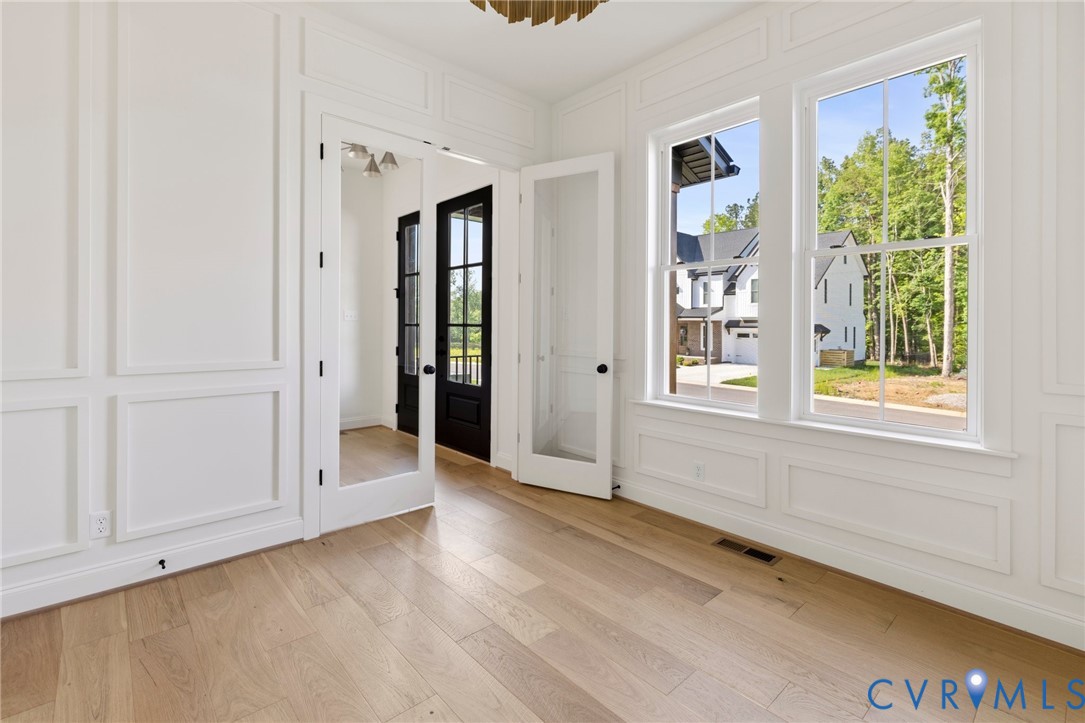 4624 Lake Summer Loop