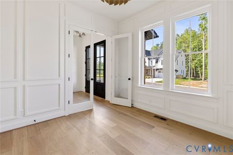 Tiny photo for 4624 Lake Summer Loop, Moseley, VA 23120 (MLS # 2600290)