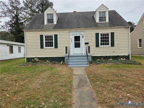 Photo of 340 Claremont Street, Petersburg, VA 23805 (MLS # 2532103)