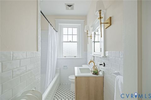 Tiny photo for 400 W 31st Street, Richmond, VA 23225 (MLS # 2530000)