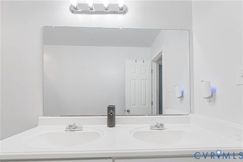 Tiny photo for 3811 Terminal Avenue, Richmond, VA 23224 (MLS # 2526174)