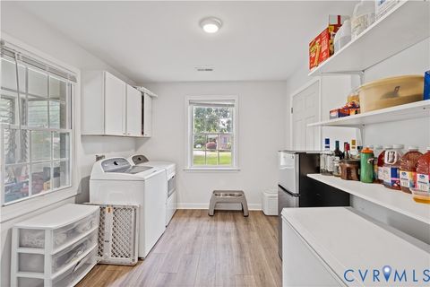 Tiny photo for 3811 Terminal Avenue, Richmond, VA 23224 (MLS # 2526174)