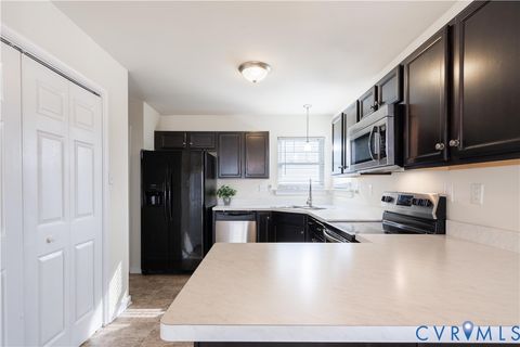 Tiny photo for 5077 Warwick Road, Richmond, VA 23224 (MLS # 2533340)