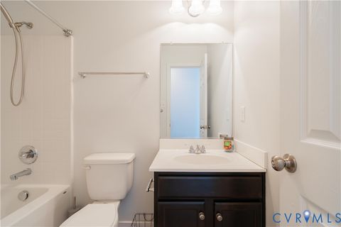 Tiny photo for 5077 Warwick Road, Richmond, VA 23224 (MLS # 2533340)