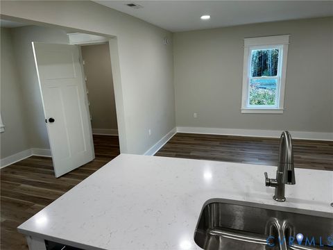 Tiny photo for 595 Liberty Road, Alberta, VA 23821 (MLS # 2529081)