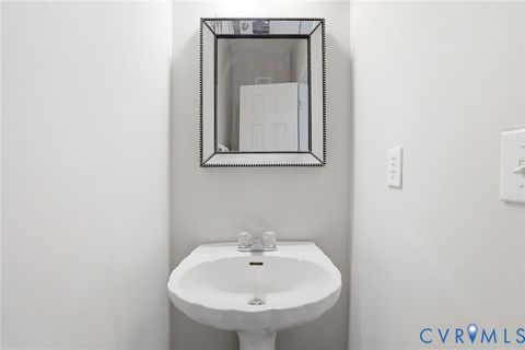 Tiny photo for 6157 Thicket Run Way, Mechanicsville, VA 23111 (MLS # 2611035)