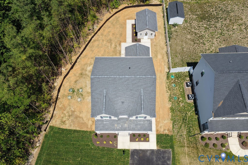 8590 Leanne Lane