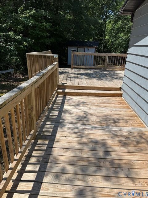 Tiny photo for 371 Horseshoe Road RD, Jarratt, VA 23867 (MLS # 2614011)