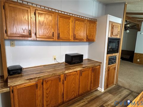 Tiny photo for 371 Horseshoe Road RD, Jarratt, VA 23867 (MLS # 2614011)
