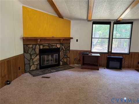 Tiny photo for 371 Horseshoe Road RD, Jarratt, VA 23867 (MLS # 2614011)