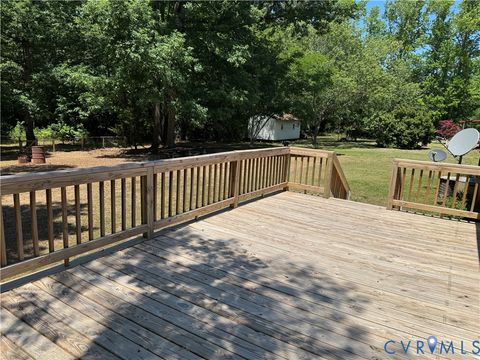 Tiny photo for 371 Horseshoe Road RD, Jarratt, VA 23867 (MLS # 2614011)