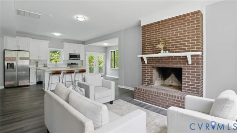 Photo of 1531 Berkeley Avenue, Petersburg, VA 23805 (MLS # 2527535)