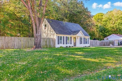 Tiny photo for 10904 Sweetgum Lane, Disputanta, VA 23842 (MLS # 2529180)