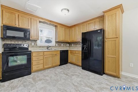 Tiny photo for 10904 Sweetgum Lane, Disputanta, VA 23842 (MLS # 2529180)